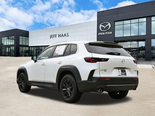 2025 Mazda CX-50 2.5 S Preferred Package