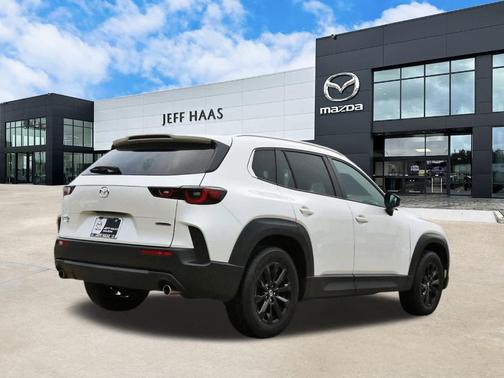 2025 Mazda CX-50 2.5 S Preferred Package