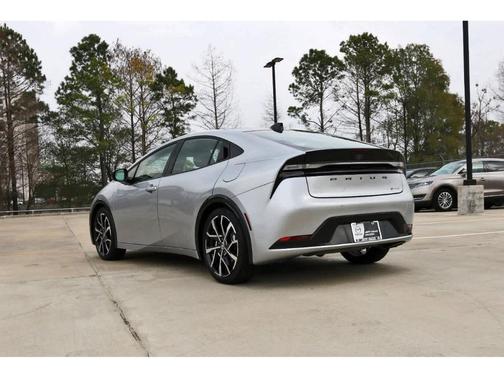 2025 Toyota Prius Plug-In Hybrid XSE