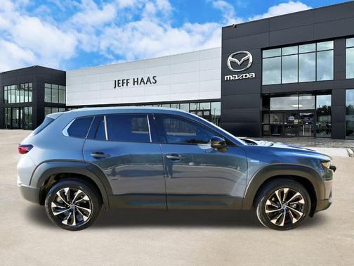 2025 Mazda CX-50 PLUS PACKAGE