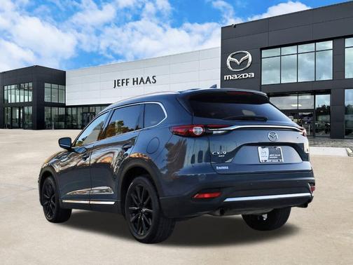 2023 Mazda CX-9 Carbon Edition