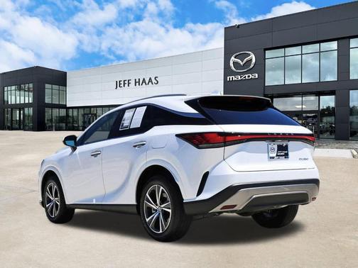 Eminent White Pearl 2026 Lexus RX 350