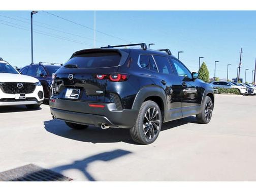 2026 Mazda CX-50 Premium Plus