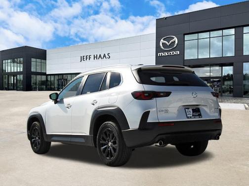2025 Mazda CX-50 2.5 S Preferred Package