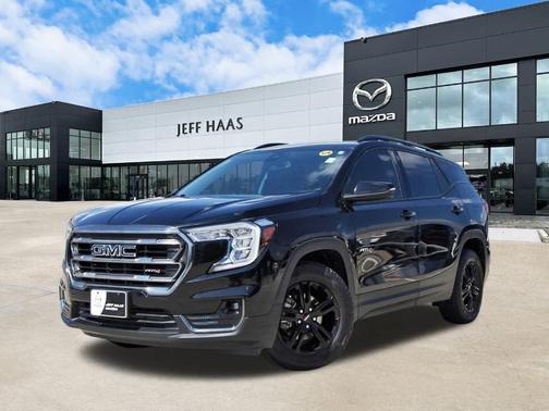 2022 GMC Terrain AT4