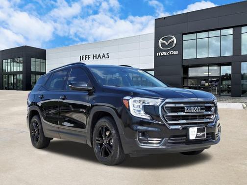 2022 GMC Terrain AT4