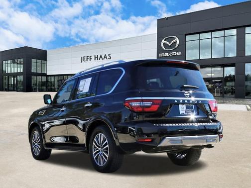 2024 Nissan Armada SL