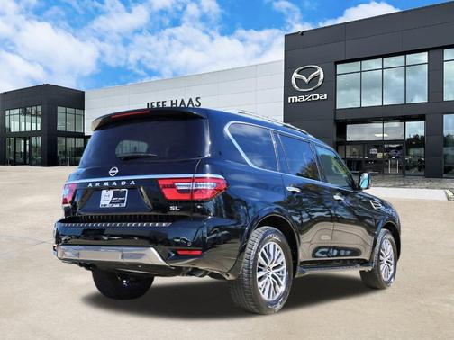 2024 Nissan Armada SL