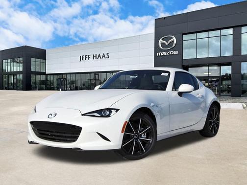 Snowflake White Pearl 2025 Mazda MX-5 Miata RF Grand Touring Convertible