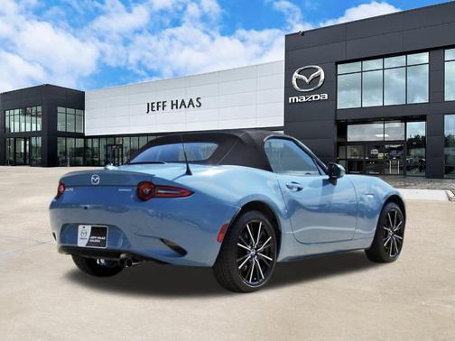 Jet Black Mica 2024 Mazda MX-5 Miata Grand Touring