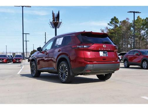 2025 Nissan Rogue SL