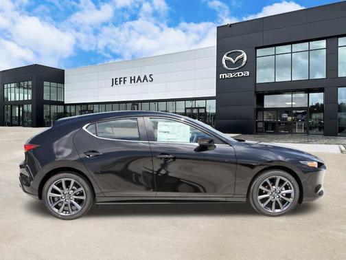 2025 Mazda Mazda3 FWD w/Preferred Package