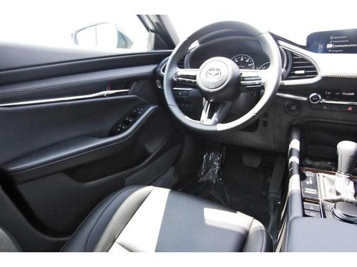 2025 Mazda Mazda3 FWD w/Preferred Package