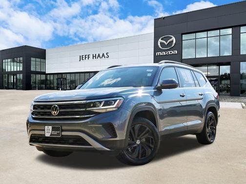 2022 Volkswagen Atlas 3.6L SE w/Technology