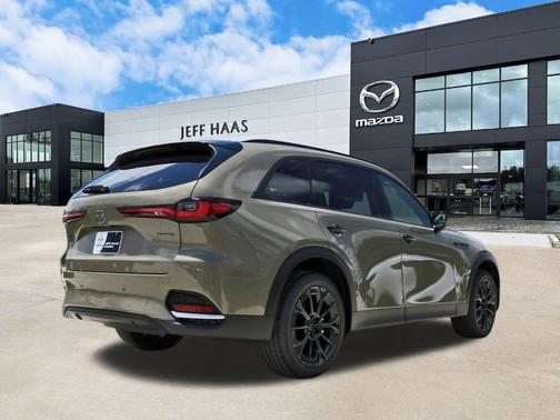 Zircon Sand Metallic 2026 Mazda CX-70 3.3 TURBO PREMIUM PLUS