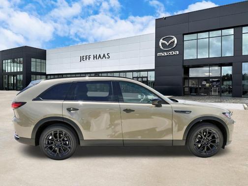 Zircon Sand Metallic 2026 Mazda CX-70 3.3 TURBO PREMIUM PLUS