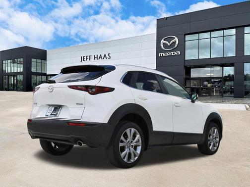 Snowflake White Pearl 2023 Mazda CX-30 2.5 S Preferred Package