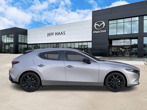 Platinum Quartz Metallic 2026 Mazda Mazda3 FWD w/Select Package