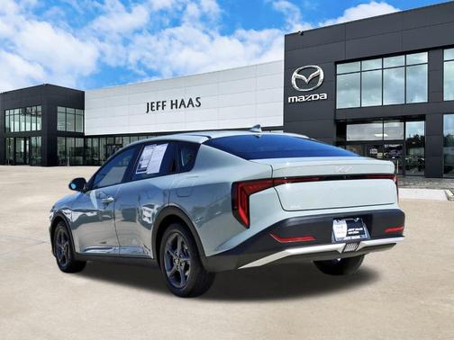 2025 Kia K4 