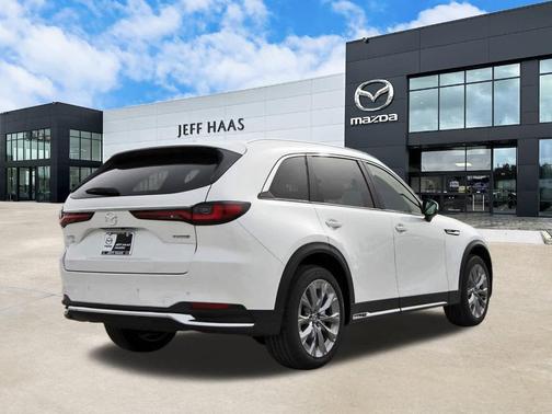 2026 Mazda CX-90 Premium Plus