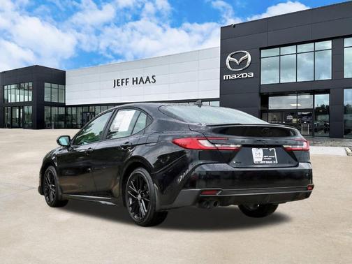 Midnight Black Metallic 2025 Toyota Camry SE