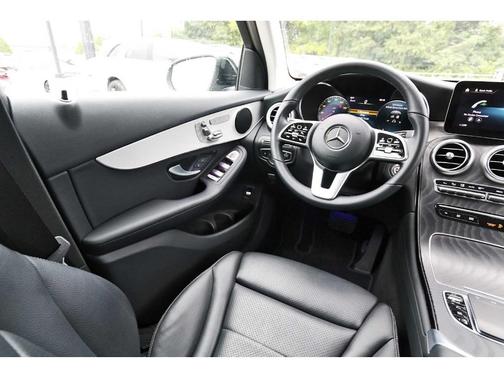 2022 Mercedes-Benz GLC 300 Base