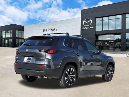2026 Mazda CX-50 Premium Plus