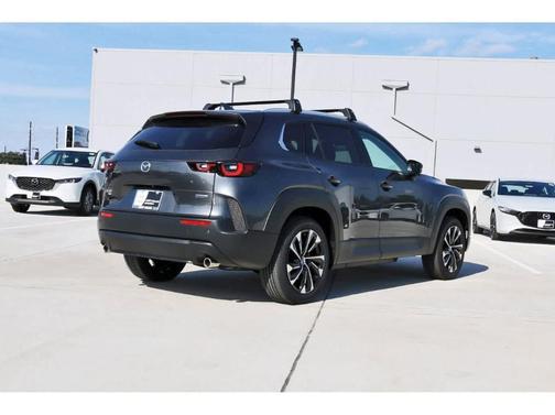 2026 Mazda CX-50 Premium Plus