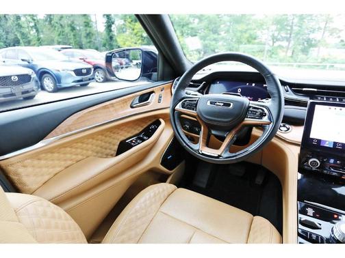 2024 Jeep Grand Cherokee L Summit