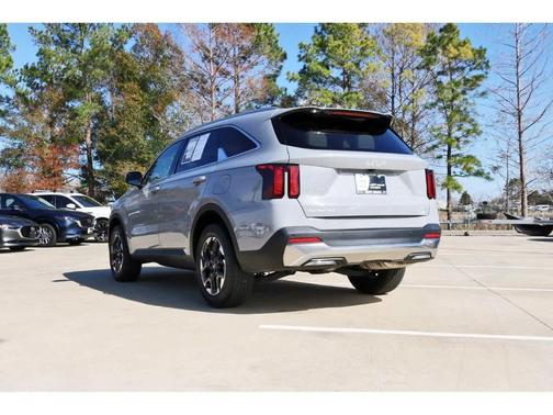 2025 Kia Sorento S