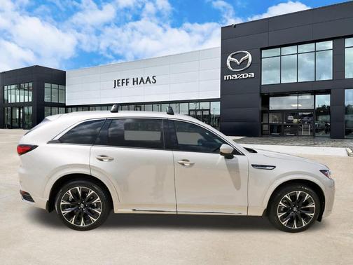 Platinum 2025 Mazda CX-90 3.3 Turbo S Premium Plus Package