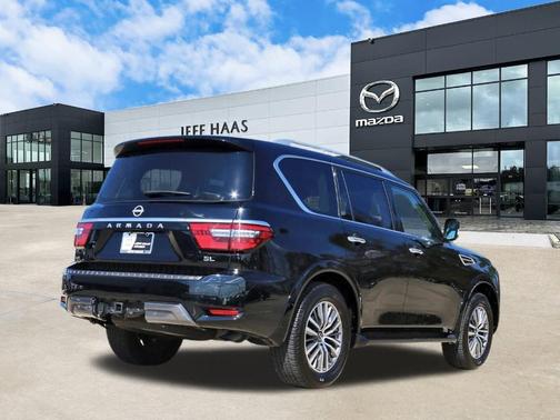 2024 Nissan Armada SL