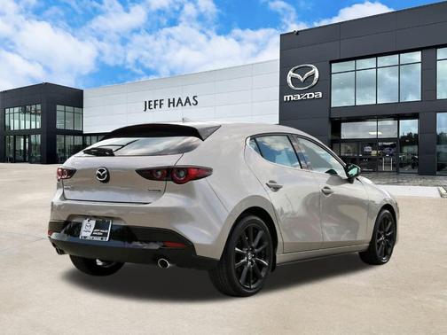 2025 Mazda Mazda3 FWD w/Premium Package