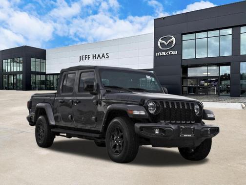 Granite Crystal Clearcoat Metallic 2023 Jeep Gladiator Sport