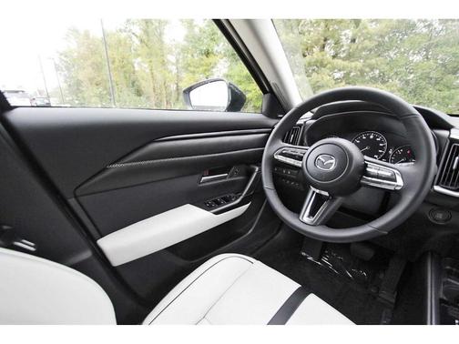 2026 Mazda CX-50 Premium