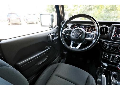 2020 Jeep Gladiator Sport
