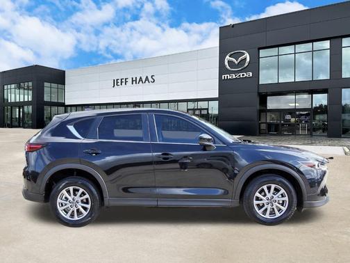 2023 Mazda CX-5 2.5 S Preferred Package