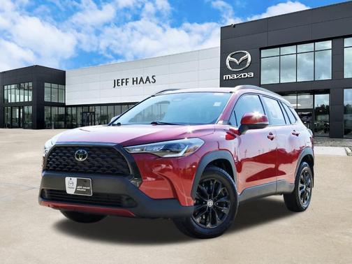 2023 Toyota Corolla Cross LE
