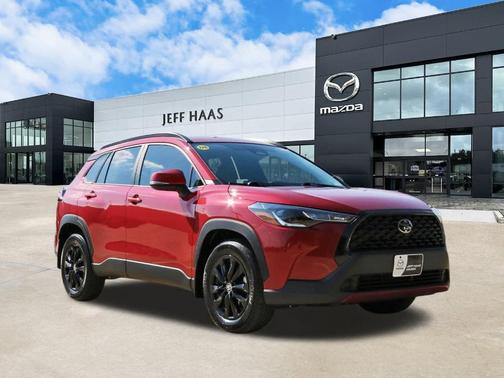 2023 Toyota Corolla Cross LE