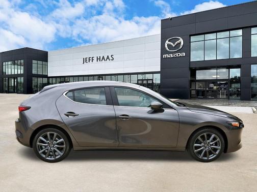 Machine Gray Metallic 2025 Mazda Mazda3 FWD w/Preferred Package