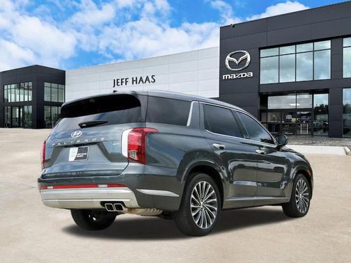 Steel / Graphite 2023 Hyundai PALISADE Calligraphy
