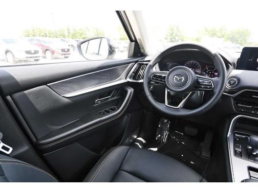 2025 Mazda CX-70 PHEV Premium Package