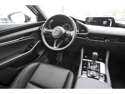 2025 Mazda Mazda3 FWD w/Preferred Package
