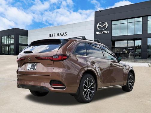 Melting Copper Metallic 2026 Mazda CX-70 CX-70
