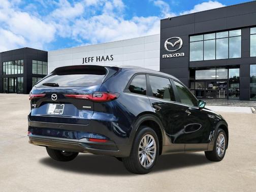 Deep Crystal Blue Mica 2026 Mazda CX-90 SE