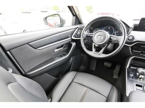 2025 Mazda CX-90 SE