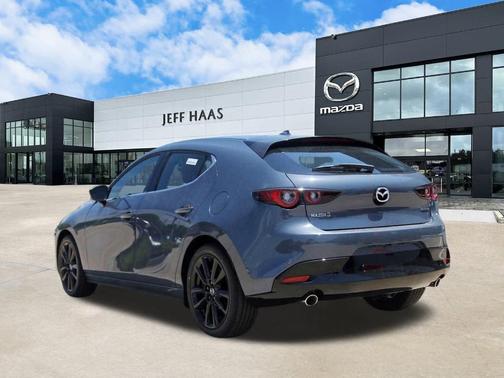 2025 Mazda Mazda3 FWD w/Premium Package