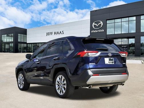 2025 Toyota RAV4 Limited