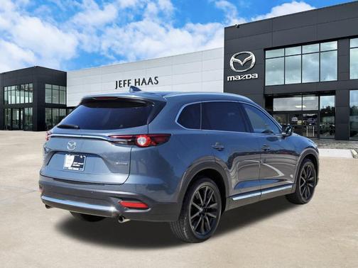 2023 Mazda CX-9 Carbon Edition