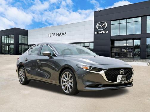 Machine Gray Metallic 2025 Mazda Mazda3 FWD w/Preferred Package